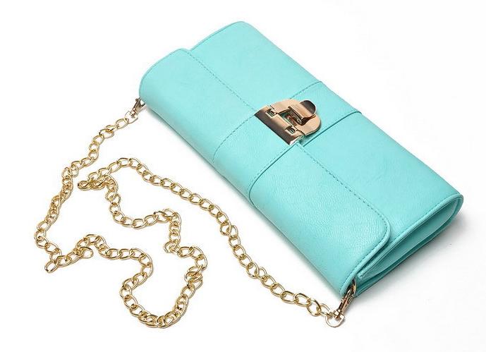 El color de moda para el 2014 - Clutch