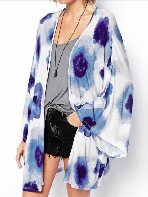 Kimono de flores azules Kimono de flores azules