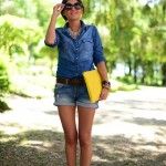 Camisa vaquera con shorts vaqueros