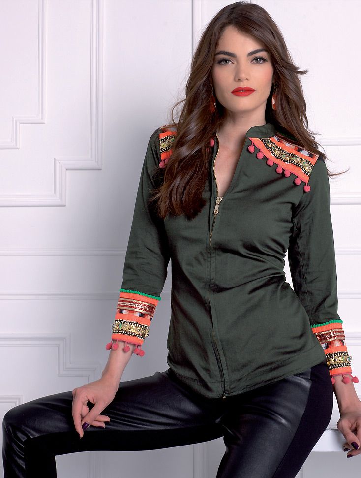 Chaqueta con abalorios Chaqueta con abalorios