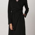 Gabardina larga negra