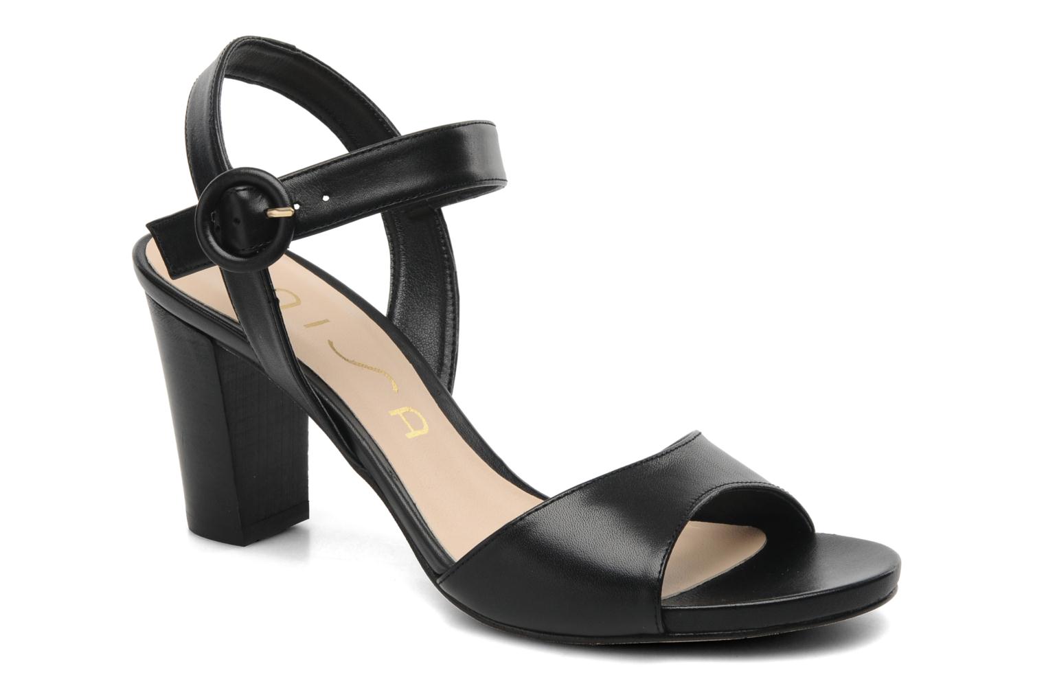 Sandalia negra Sandalia negra