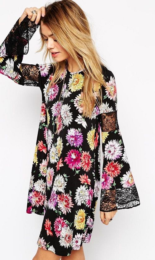 Vestido boho con mangas acampanadas
