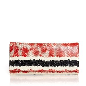 Monederos de piel en rebajas