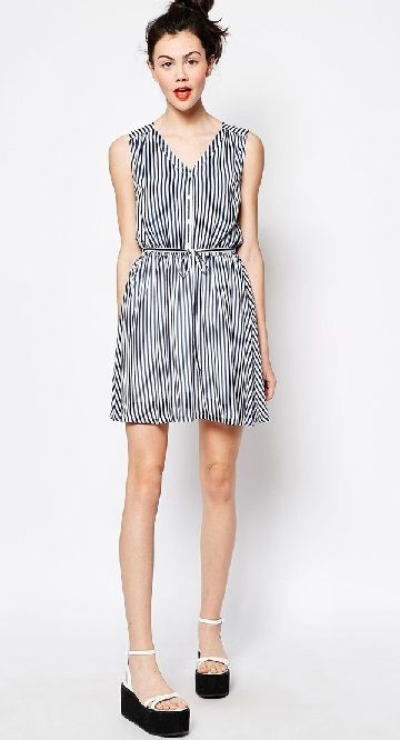 Vestidos de verano con rayas marineras