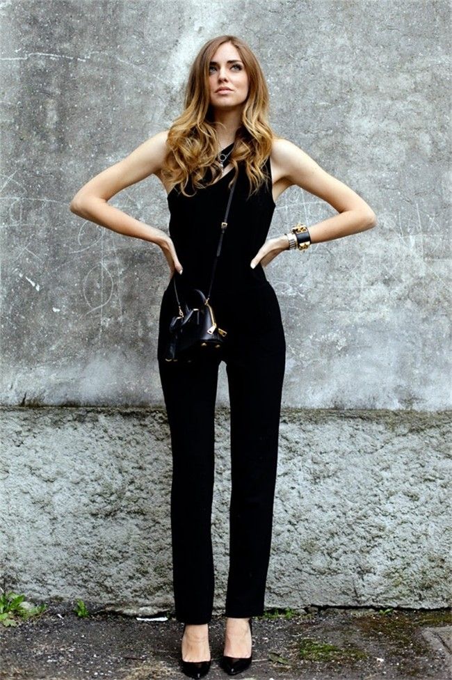 Mono negro Chiarra Ferragni