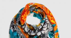 10 pañuelos de seda perfectos para tus looks Fulares para bodas