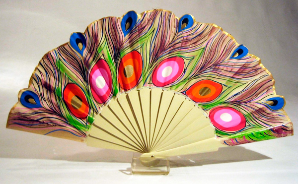 pintar abanicos de madera a mano