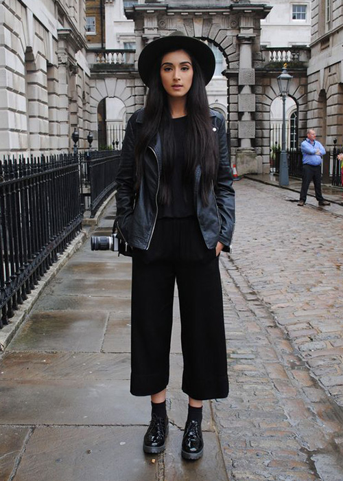 Las siete ideas de outfits con pantalón negro en verano – Revista Estilo