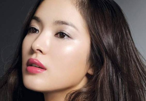 latinas con maquillaje coreano