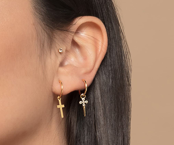 aros con cruces