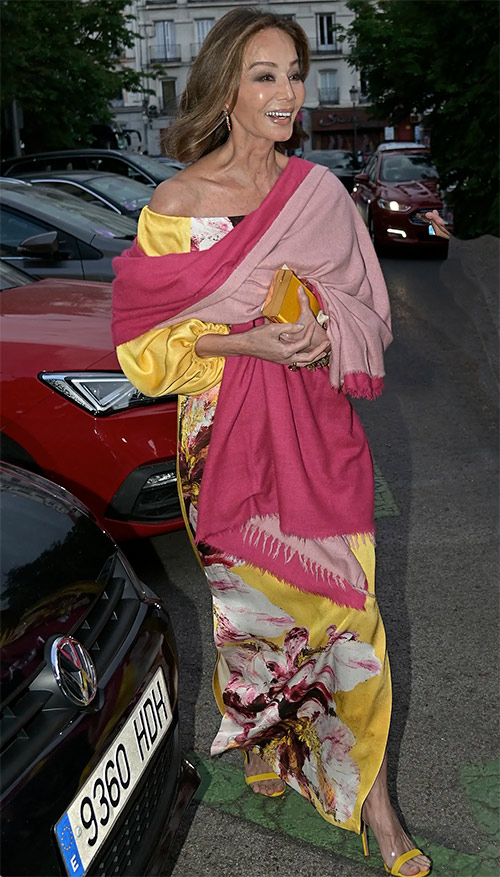 look pashmina invitada