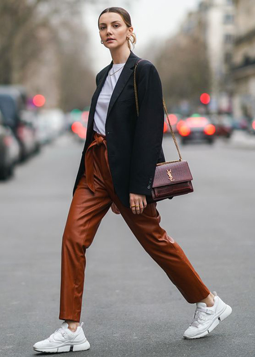 combinacion marron y azul