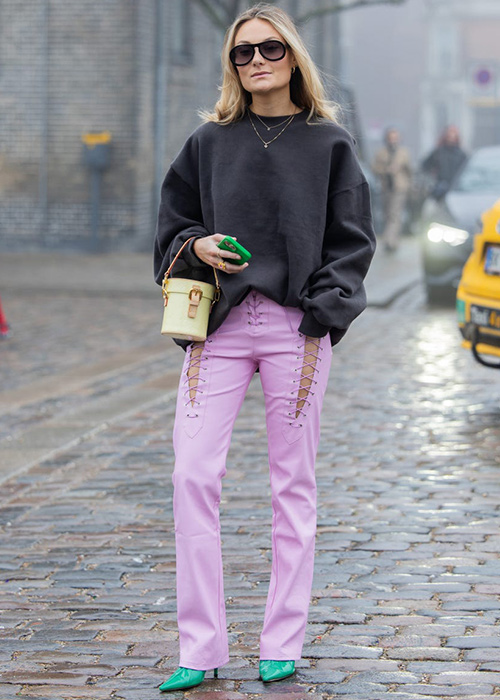 look con bolsos de asa corta look con bolsos de asa corta