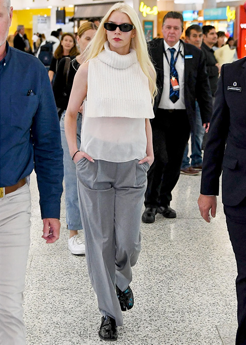 camiseta transparente stradivarius