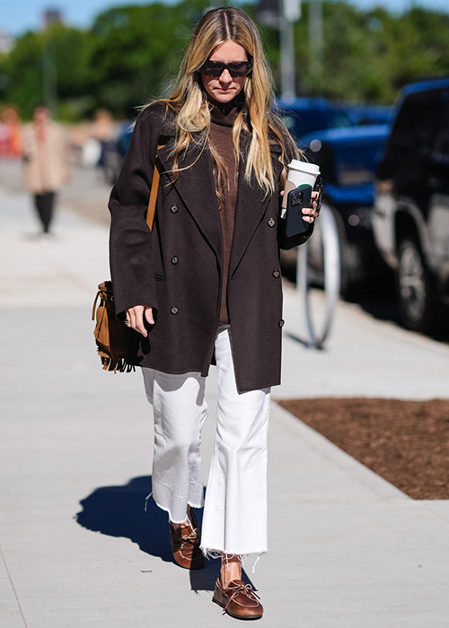 look vaqueros blancos